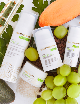 Ready Set Smooth product set artistic shot with fruit.